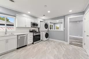 500 Lakewood Blvd, Park Forest, IL 60466 - Photo 9