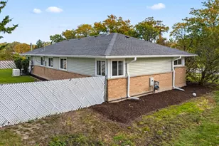 500 Lakewood Blvd, Park Forest, IL 60466 - Photo 23