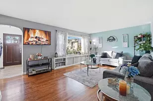 4039 Prairie Ave, Schiller Park, IL 60176 - Photo 3