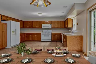 1858 David Ave, Joliet, IL 60433 - Photo 7