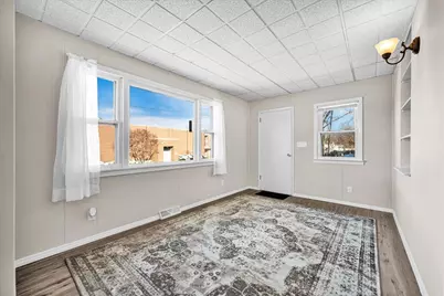 1406 W Walnut Street, Bloomington, IL 61701 - Photo 3