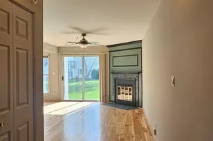 475 Bridle Trail, Wheeling, IL 60090 - Photo 3