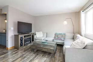 1914 S Austrian Pine St, Lockport, IL 60441 - Photo 7