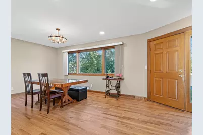 4523 W Crystal Lake Road, McHenry, IL 60050 - Photo 3