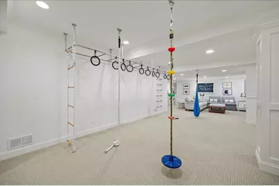 334 Woodland Avenue, Winnetka, IL 60093 - Photo 39