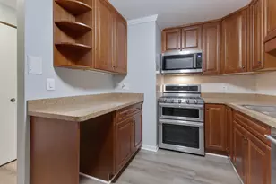 540 Biesterfield Rd, Elk Grove Village, IL 60007 - Photo 11