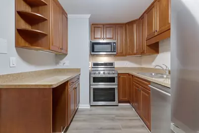 540 Biesterfield Road #B315, Elk Grove Village, IL 60007 - Photo 9