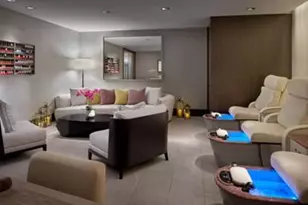 180 E Pearson St, Chicago, IL 60611 - Photo 33