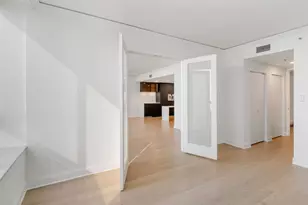 180 E Pearson St, Chicago, IL 60611 - Photo 21