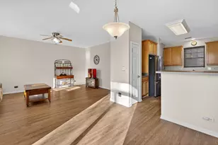 2830 Cattail Ct, Wauconda, IL 60084 - Photo 19