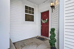 2830 Cattail Ct, Wauconda, IL 60084 - Photo 3