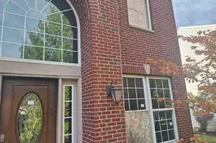 10 Lilac Ct, Bolingbrook, IL 60490 - Photo 3