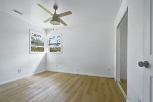 354 Winona St, Park Forest, IL 60466 - Photo 11