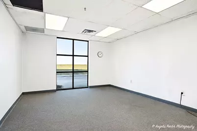 1412 Ridgeview Drive, McHenry, IL 60050 - Photo 9