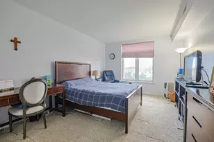 8300 Callie Ave, Morton Grove, IL 60053 - Photo 13