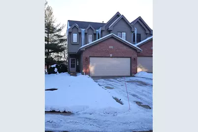 2013 Jeffrey Lane #2013, Elgin, IL 60123 - Photo 1