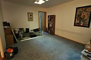 2013 Jeffrey Ln, Elgin, IL 60123 - Photo 21