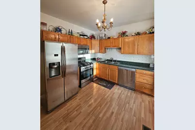 2013 Jeffrey Lane #2013, Elgin, IL 60123 - Photo 11