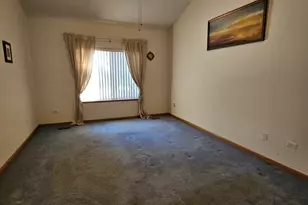 2013 Jeffrey Ln, Elgin, IL 60123 - Photo 15