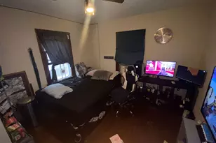 1017 Clover Ave, Rockford, IL 61102 - Photo 9