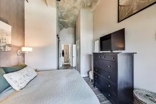 320 E 21st St, Chicago, IL 60616 - Photo 9