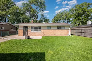 1433 Burnham Ave, Calumet City, IL 60409 - Photo 11