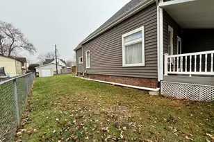 421 N Grant St, Clifton, IL 61727 - Photo 19