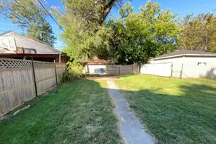 11134 S Normal Ave, Chicago, IL 60628 - Photo 23