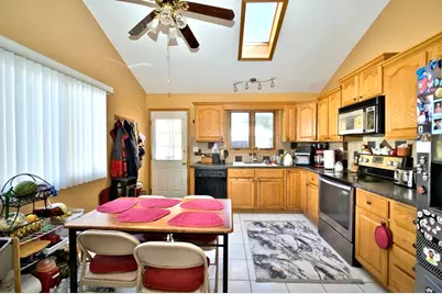 345 Ash Avenue, Wood Dale, IL 60191 - Photo 13