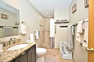 345 Ash Ave, Wood Dale, IL 60191 - Photo 23