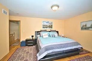 345 Ash Ave, Wood Dale, IL 60191 - Photo 17