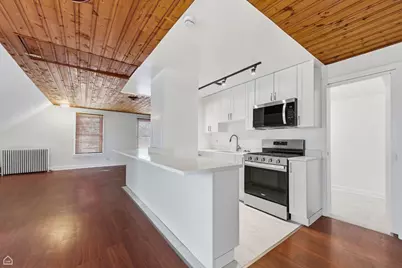 7635 W Foster Avenue, Chicago, IL 60656 - Photo 13