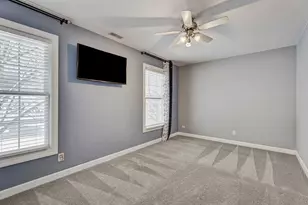 3901 Weathervane Ln, Crystal Lake, IL 60012 - Photo 27