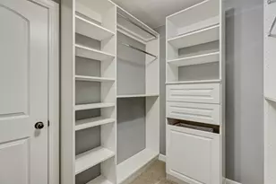 3901 Weathervane Ln, Crystal Lake, IL 60012 - Photo 25