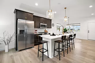 2037 Isabella Ln, Minooka, IL 60447 - Photo 9