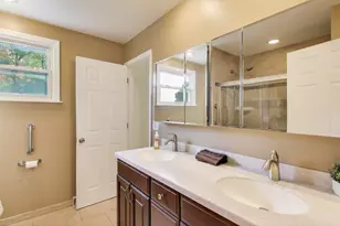 314 Anthony Rd, Buffalo Grove, IL 60089 - Photo 13