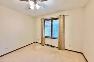 4685 High Point Dr, Rockford, IL 61114 - Photo 19