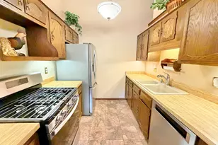 4685 High Point Dr, Rockford, IL 61114 - Photo 11
