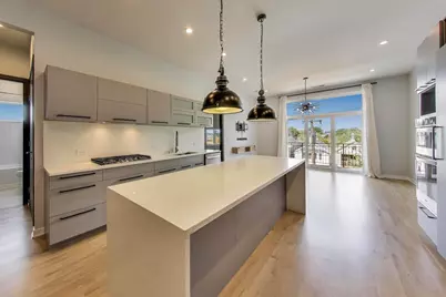 1708 W Cermak Road #3W, Chicago, IL 60608 - Photo 7