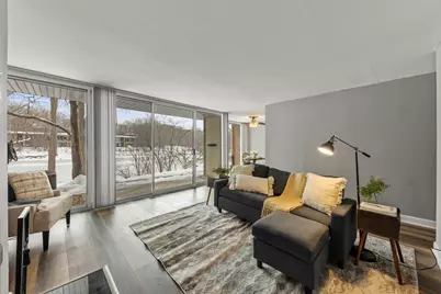 6008 Lake Drive E #1A, Lisle, IL 60532 - Photo 3