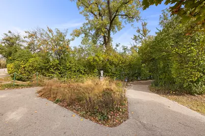 6008 Lake Drive E #1A, Lisle, IL 60532 - Photo 19