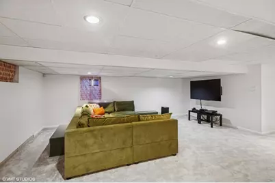 10039 Lacrosse Avenue, Skokie, IL 60077 - Photo 25