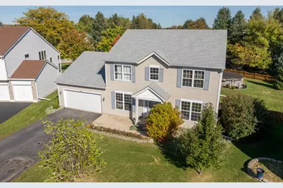 611 Woodbridge Drive, Elgin, IL 60124 - Photo 1