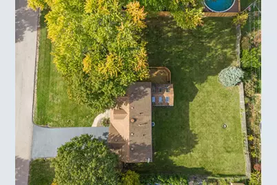 33W208 Bonnie Street, Saint Charles, IL 60174 - Photo 3