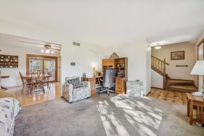 33W208 Bonnie Street, Saint Charles, IL 60174 - Photo 13