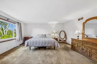 33W208 Bonnie Street, Saint Charles, IL 60174 - Photo 19