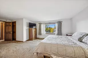 33W208 Bonnie St, Saint Charles, IL 60174 - Photo 21