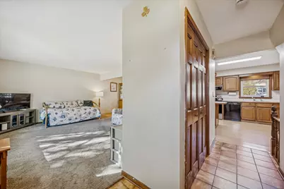 33W208 Bonnie Street, Saint Charles, IL 60174 - Photo 17