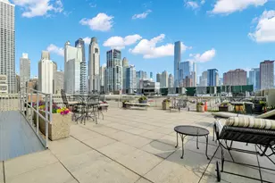 111 W Maple St, Chicago, IL 60610 - Photo 5