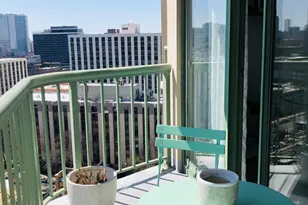 111 W Maple St, Chicago, IL 60610 - Photo 11